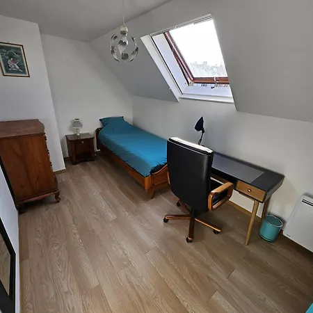 Spacious Room For Rent In Le Pecq Buitenkant foto